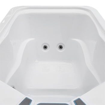 Spa One présente le bain d'eau froide Cryo Ice Tub par Canadian Spa International