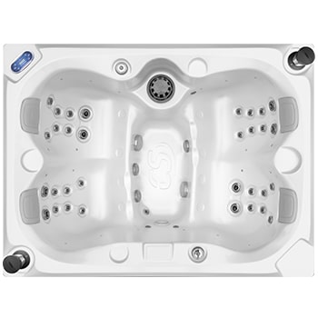 Spa One et le spa de détente Clawn par Canadian Spa International