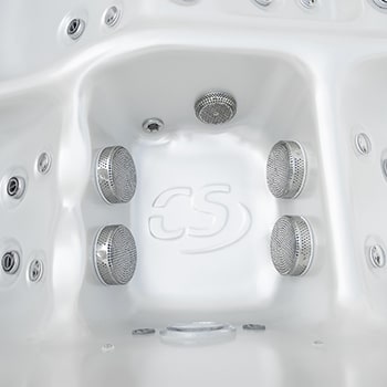 Spa One et le spa de détente Corall par Canadian Spa International