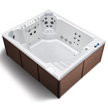 Spa One and the swim spa Darling by Canadian Spa International