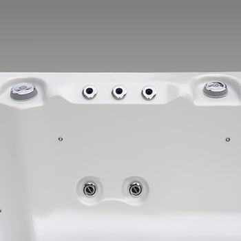 Spa One and the relaxation spa Gigas by Canadian Spa International