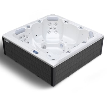 Spa One and the relaxation spa Gigas by Canadian Spa International