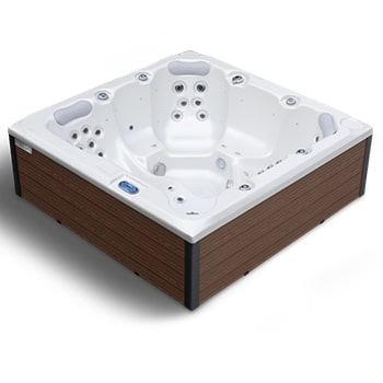 Spa One and the relaxation spa Gigas by Canadian Spa International