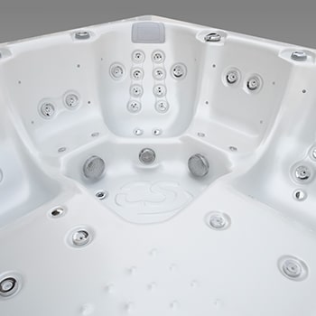 Spa One and the relaxation spa Glacia by Canadian Spa International