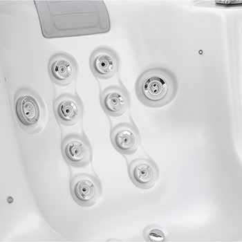 Spa One and the relaxation spa Glacia by Canadian Spa International