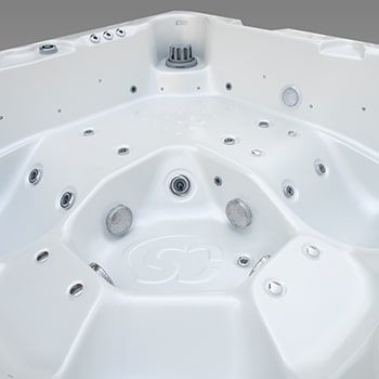 Spa One and the relaxation spa Glacia by Canadian Spa International