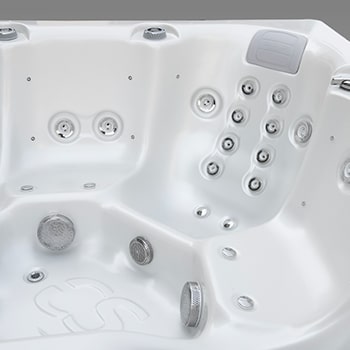 Spa One and the relaxation spa Glacia by Canadian Spa International