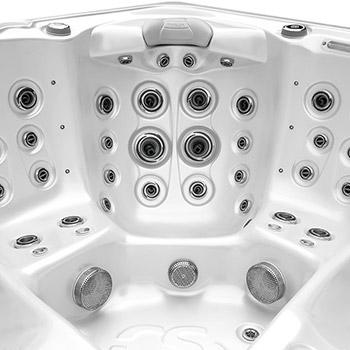 Spa One and the relaxation spa Marlin by Canadian Spa International