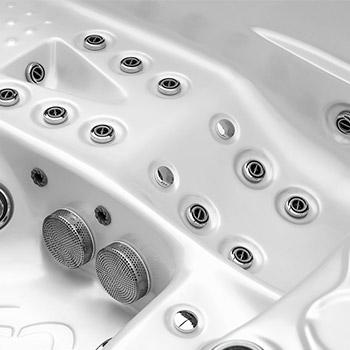 Spa One and the relaxation spa Marlin by Canadian Spa International