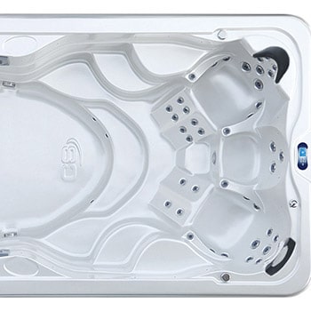 Spa One and the swim spa Mollus by Canadian Spa International