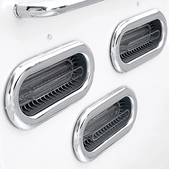 Spa One and the swim spa Mollus by Canadian Spa International