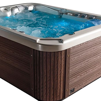 Spa One et le spa de détente Natura par Canadian Spa International